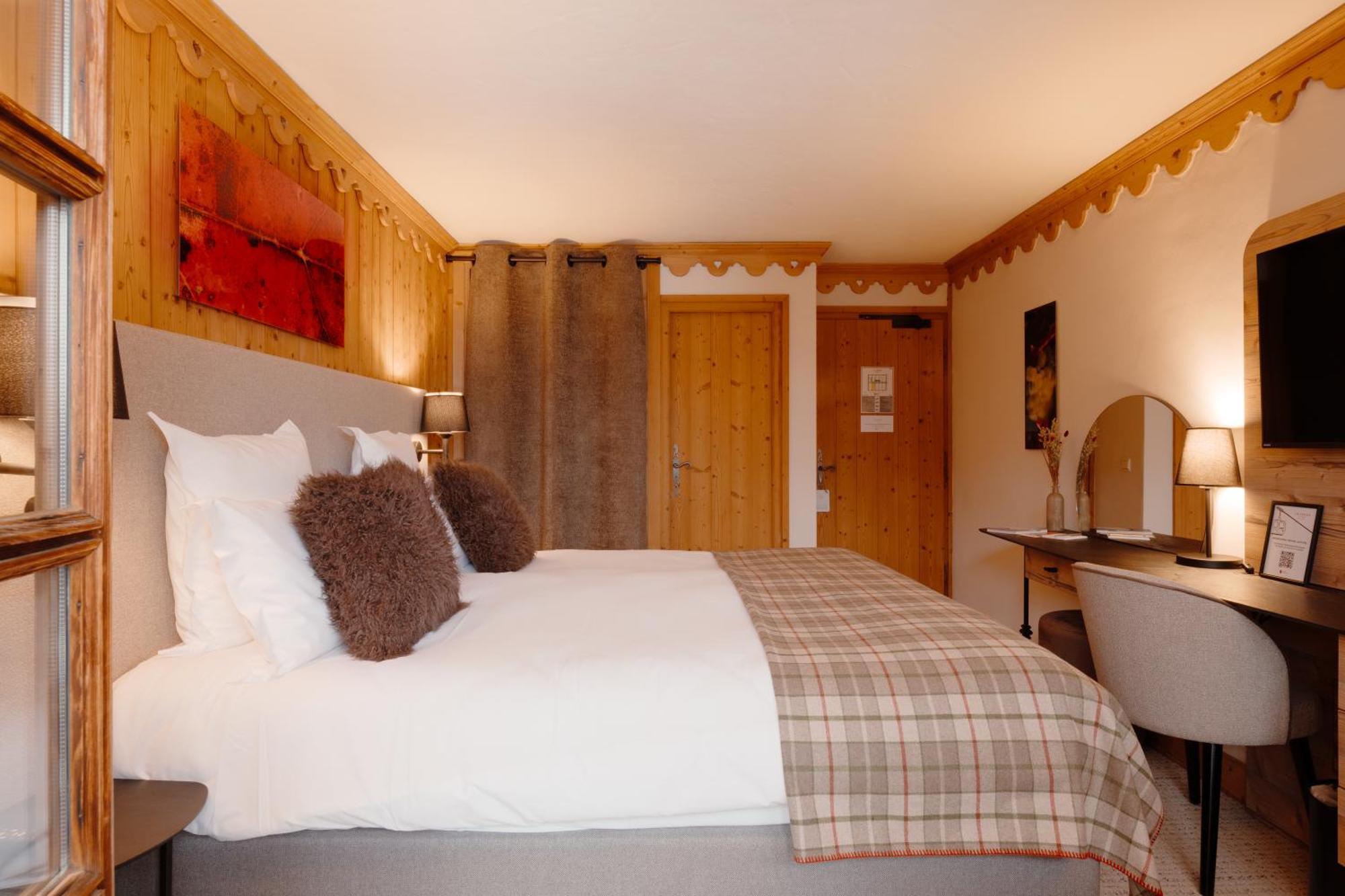 ホテル La Ferme Du Golf メジェーヴ 部屋 写真